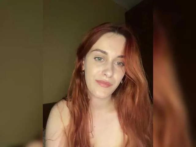 AfinaFrance on BongaCams