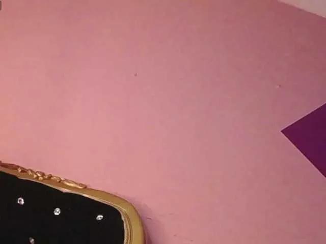 Alanna-Fox- — Freechat on BongaCams