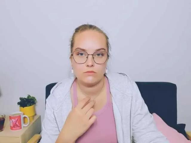 AlicePretty69's avatar