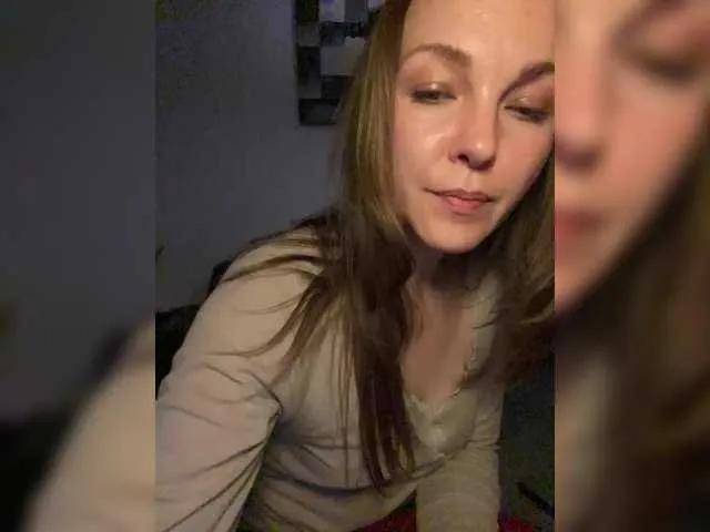 Alisasqrl — your fantasies, compliments, tokens