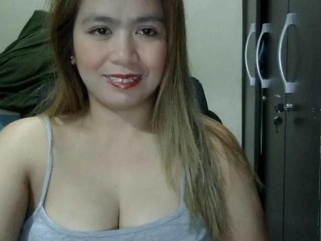 aubrey11 on BongaCams