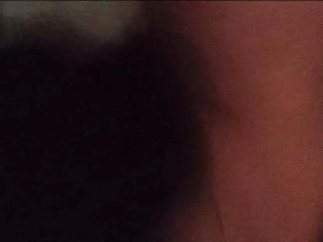 Bombonzin on BongaCams 