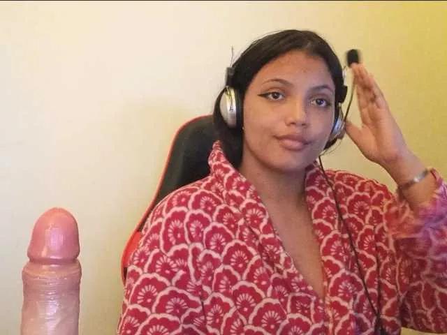 Bombonzin on BongaCams 