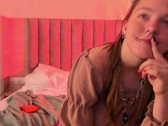 Crystal-Eyes on BongaCams
