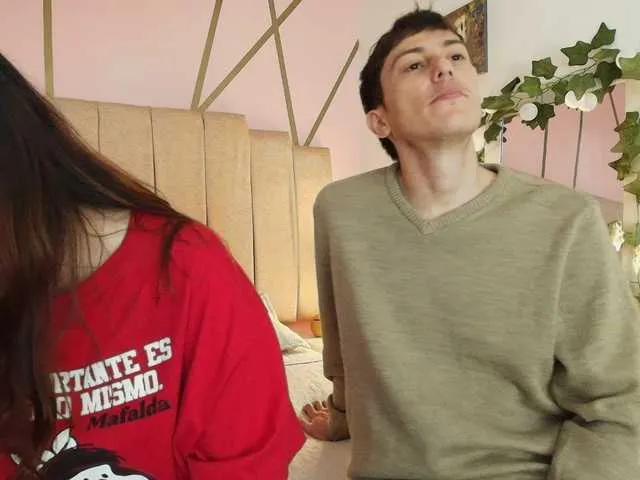 Damian-n-Maya on BongaCams