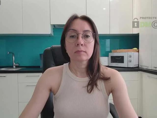 dulcesiomar8 — Freechat on BongaCams