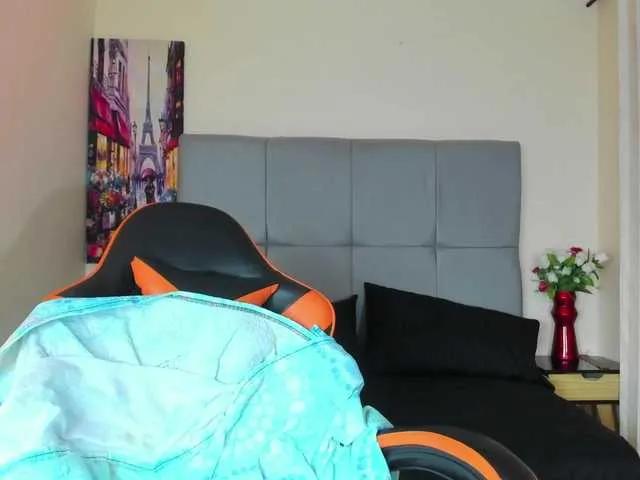 elena-hall on BongaCams 