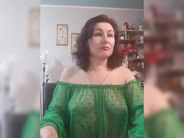ElenaDroseraa on BongaCams