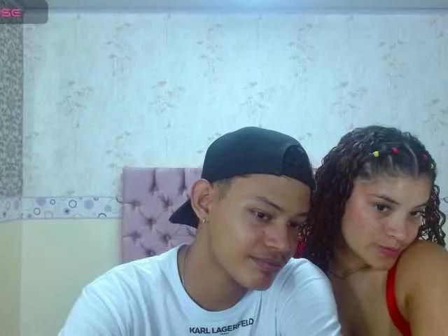 EmmaAndAlex on BongaCams 