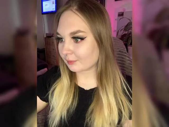 Greeenfriends6969 on BongaCams 