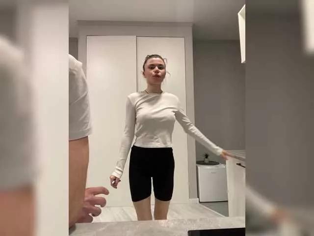 Gummy-Bears on BongaCams 
