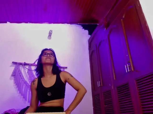 Hubena-tgn on BongaCams