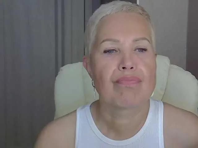 IFannyLove — Tenderness and caresses, soft male hands, hairy breasts