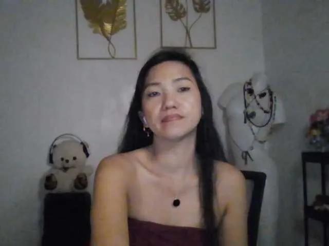jennahshampoo — Watching me and watching you mmmm
I need to check all cocks must be out in your pants for me to inspect. Right