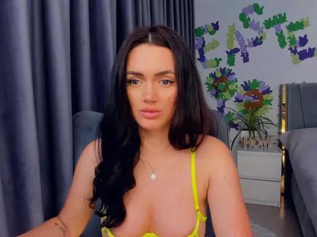 jessykm123 on BongaCams 