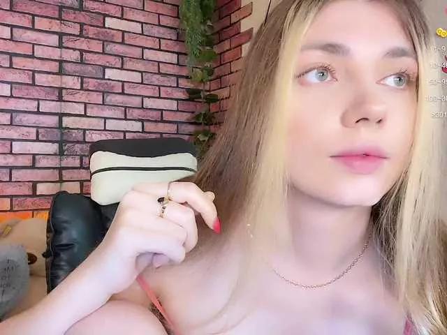 kisskissssss on BongaCams 