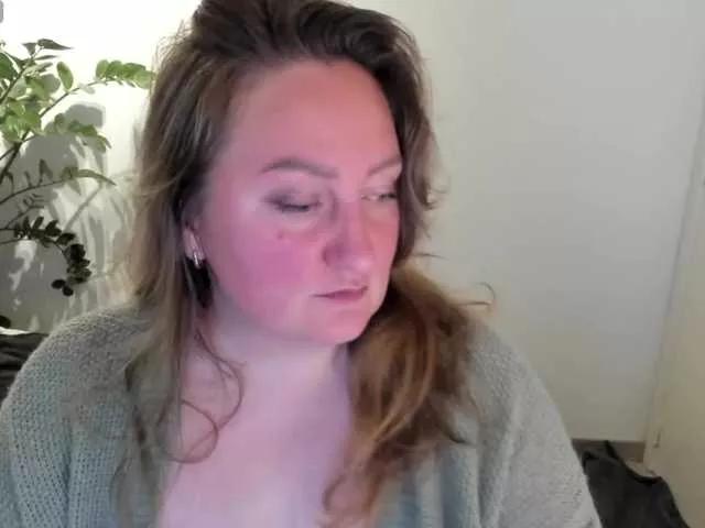 Madam-XL on BongaCams 