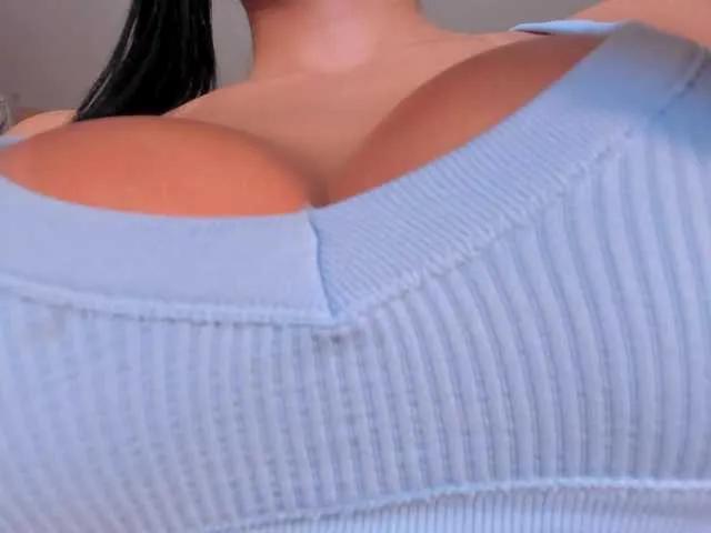 MileyCruz on BongaCams