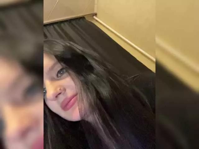 Mirridaa on BongaCams 