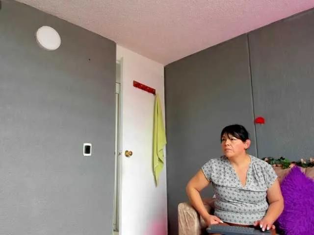 NatashaMilf on BongaCams 