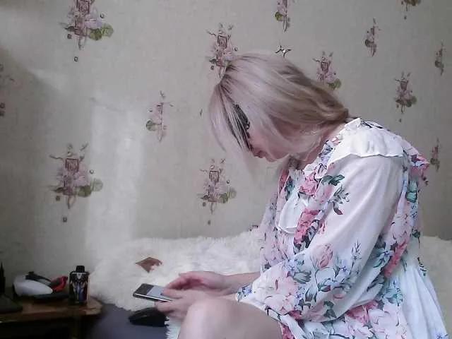 NiceWig — Freechat on BongaCams