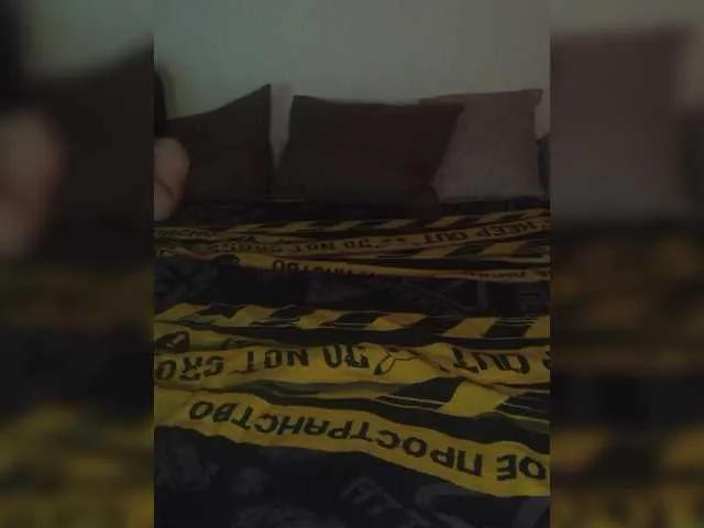 Plohishi2 on BongaCams
