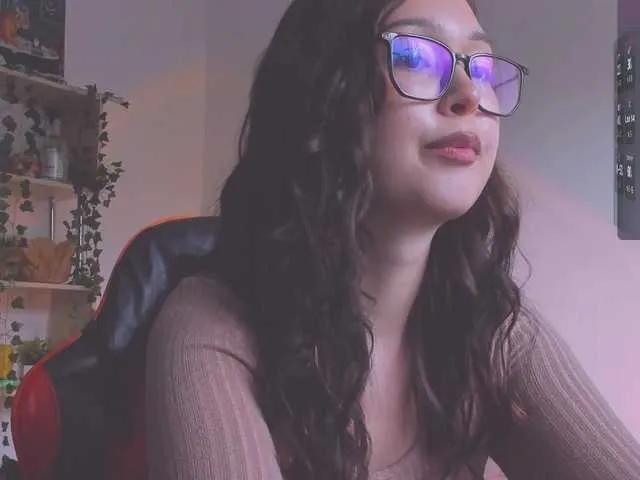 ShadowEva on BongaCams