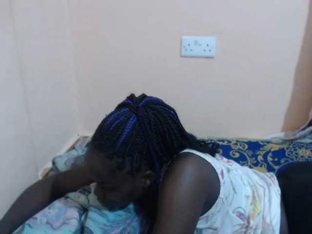 Sweet-diva on BongaCams 