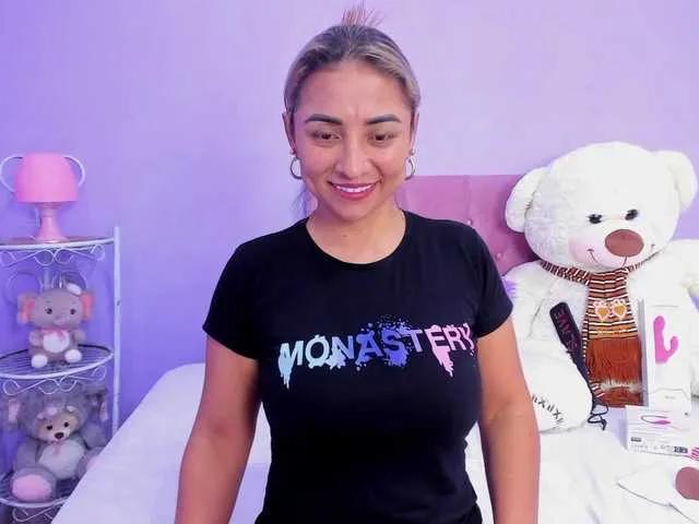 taste-bigass on BongaCams 