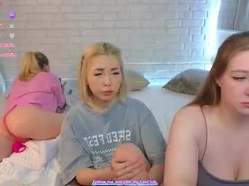 _ramune_ — HANDBOOBS #strapon #lesbian #bigboobs #natural #lovense [128 tokens left]