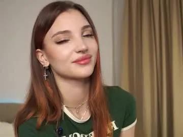 beckymadsons —  Let's make 35000+ TODAY! I'm a #teen #18, #new #shy here, but already the best #bigass on CB  - Goal: Air kiss [15 tokens left]