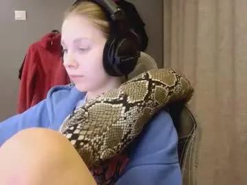 brandamatteson — Gently touch my neck #shy #teen #cute #new #18 [15 tokens remaining]