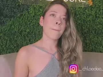 chloe_dee_ — Sexy latina waiting for you  Use The Tip Menu  Special Patterns 22-33-44-100  - Multi Goal: Let's go deep  [97 tokens left] #pantyhose #latina #anal #cum #bigass