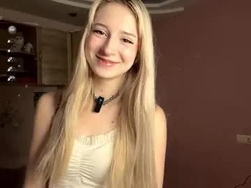 evaqt — Hi! im Eva and im #new here! GOALTouching titslove pattern 222tk #18 #skinny #shy #lovense [0 tokens remaining]