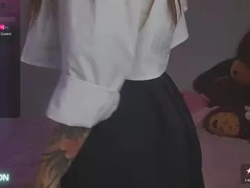 jennydens on Chaturbate