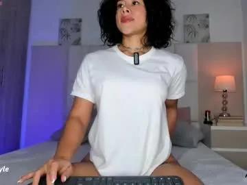 kayle__11 — Lovense inside me make me wet with/15/100/120/160/200/500Alone for you? click private/tipmenu #latina #deepthroat #bigass #squirt #anal [4997 tokens remaining]