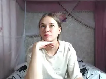 leila_bambi_ on Chaturbate