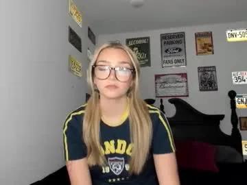 livvywinters — I'm back! Bra off #new #18 #young #teen [873 tokens remaining]