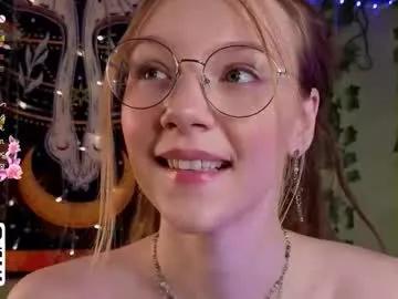 lyra_thenymph — [Goal]: Handplay in panties^^ Hey hey, I`m Lyra! Welcome to my little worldFav: 66/131/212/343 #18 #lovense #tease #young #redhead [0 tokens remaining]
