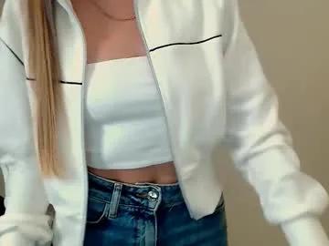 miss_angelina_'s avatar