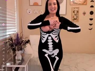 Chaturbate natalliyanova is Private natalliyanova — Hey... wanna bone? I haven't cum yet today! Play with my patterns and make me cum/squirt: 15/44/77/111/444/777/999 #bigtits #bigboobs #squirt #anal #natural