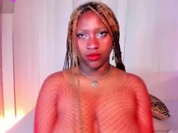 nessa_fox_ on Chaturbate 