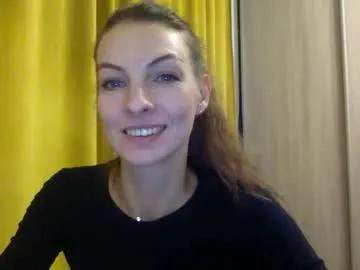smiling_lexa — Hello everyone! I'd be happy to chat! Or shall we do something else?) #new #slender #beautiful #nonude #natural #new [108 tokens remaining]