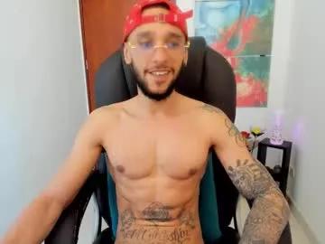 teylor_cristian — GOAL: Flex my muscles for you, goal cum [463 tokens remaining] Welcome guys, you will enjoy intense pleasure and a great show #lovense #bigcock #muscle #cum #hairy