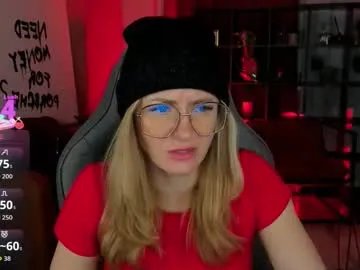 whitneypunnch's avatar