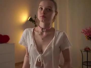 xiaobrunscheen — My friend doesn't know that it's being broadcast OOOOMG #new #skinny #18 #couple #shy Goal:  tit massage + nipple tease [0 tokens remaining]