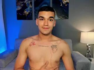 aalan_jamess on Flirt4Free 