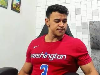 aaron_velour on Flirt4Free 