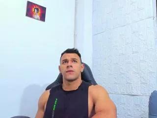 aaron_velour on Flirt4Free 