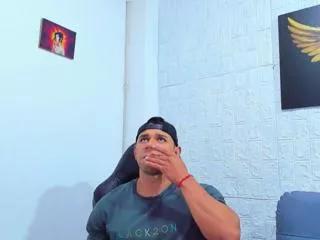 aaron_velour on Flirt4Free 